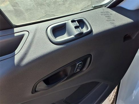 New 2025 Ford Transit 250 148 Medium Roof image 8