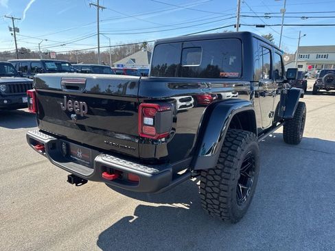 New 2026 Jeep Gladiator Rubicon w/ Technology Group image 5