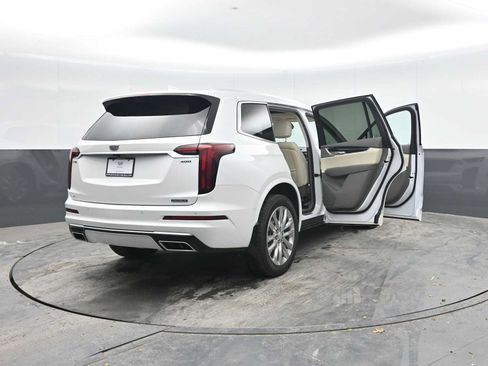 Used 2024 Cadillac XT6 Premium Luxury w/ Technology Package AWD/4WD image 50