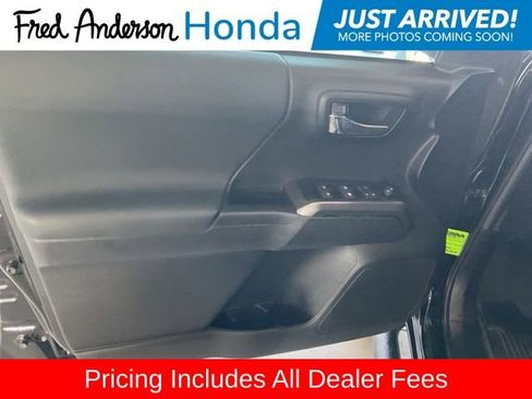 Used 2023 Toyota Tacoma TRD Sport w/ Advanced Technology Package AWD/4WD image 5