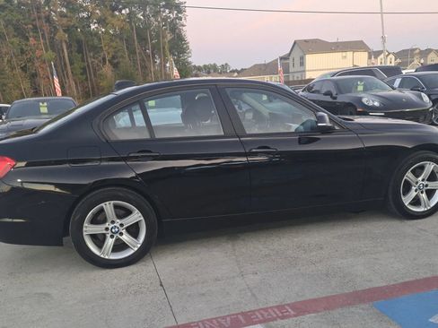 Used 2013 BMW 320i Sedan image 18