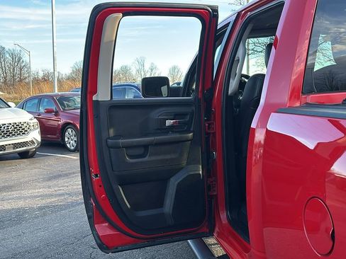 Used 2018 RAM 1500 Sport w/ Convenience Group image 28