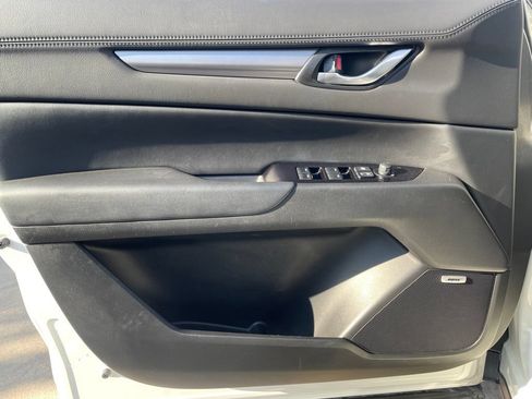 Used 2020 MAZDA CX-5 Touring FWD image 17