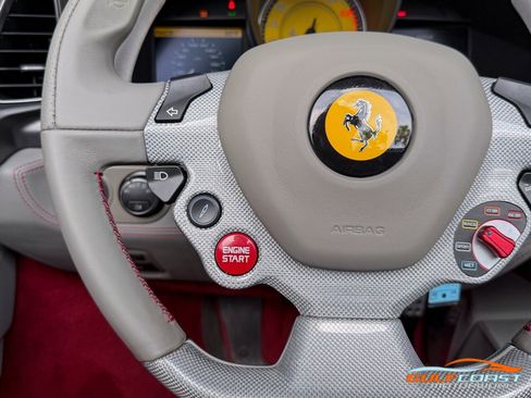 Used 2013 Ferrari 458 Spider RWD image 26
