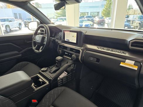 New 2025 Toyota Tacoma SR5 image 33