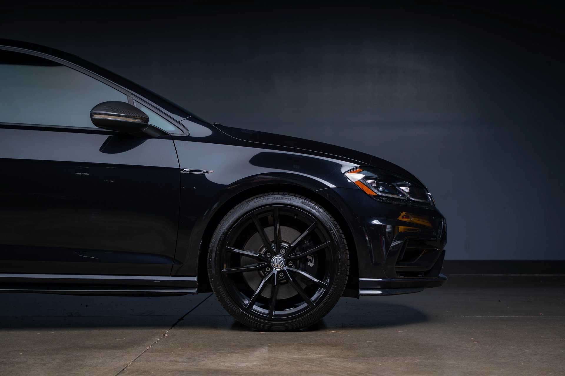 Used 2019 Volkswagen Golf R 4-Door AWD/4WD image 21