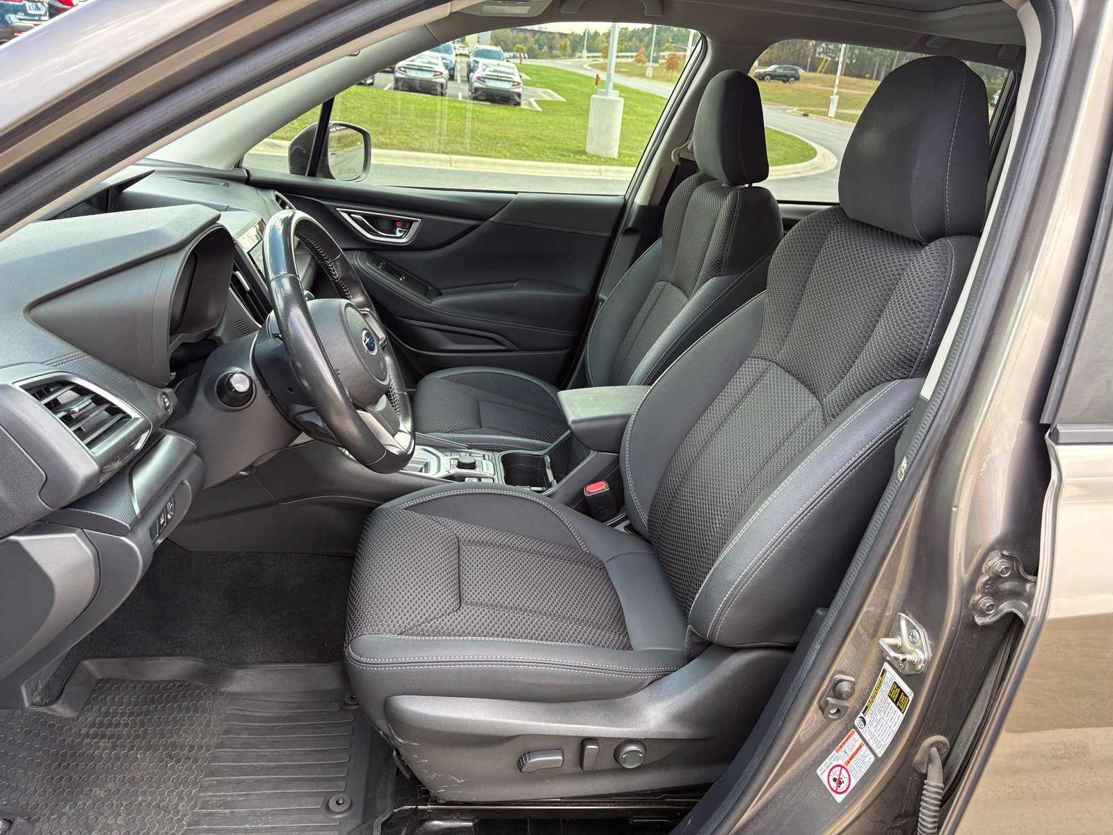 Used 2019 Subaru Forester Premium AWD/4WD image 27