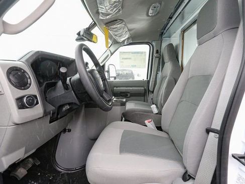 New 2026 Ford E-450 and Econoline 450 Super Duty w/ Interior Upgrade Package image 28