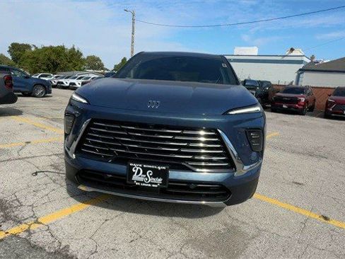 New 2026 Buick Enclave Preferred w/ Power Package image 3