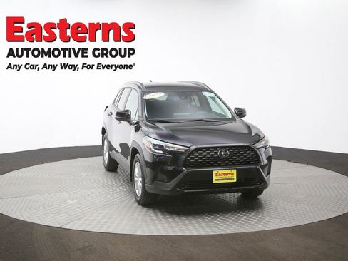 Used 2022 Toyota Corolla Cross LE image 50