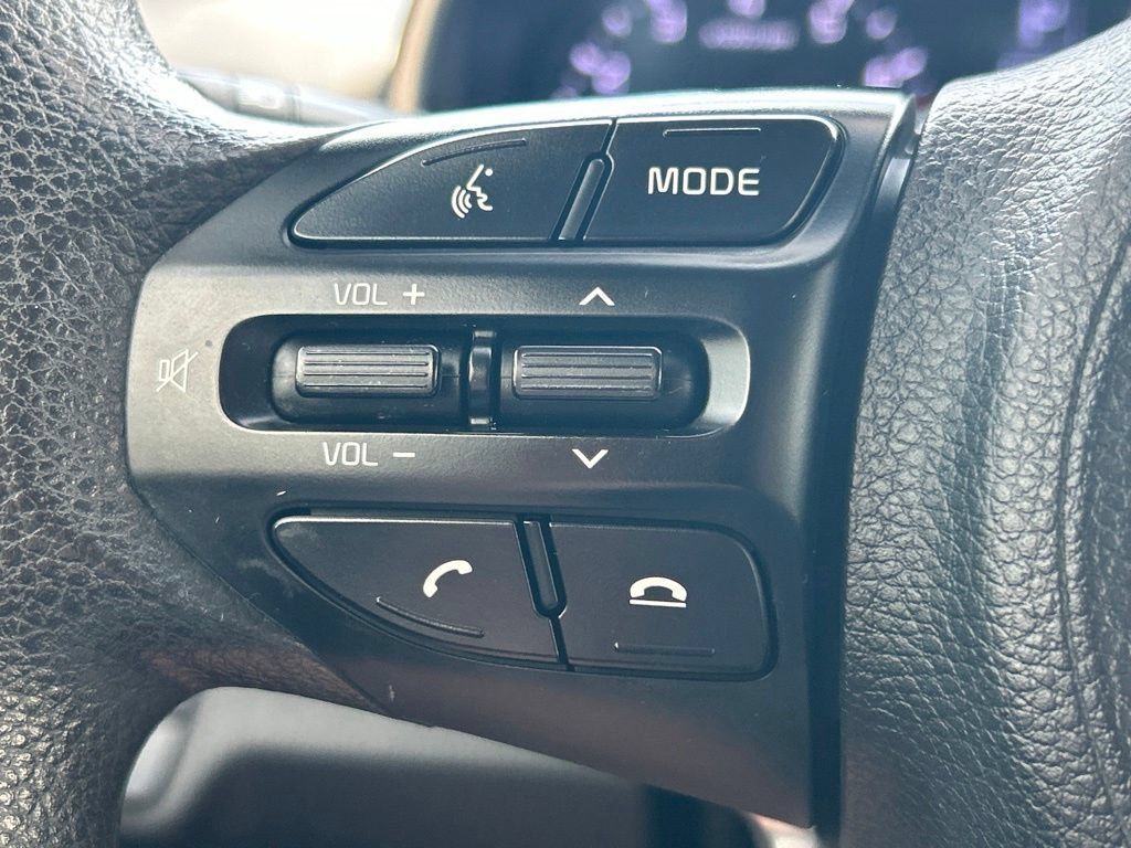 Used 2020 Kia Rio S FWD image 25