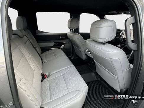 Used 2025 Toyota Tundra Limited image 17