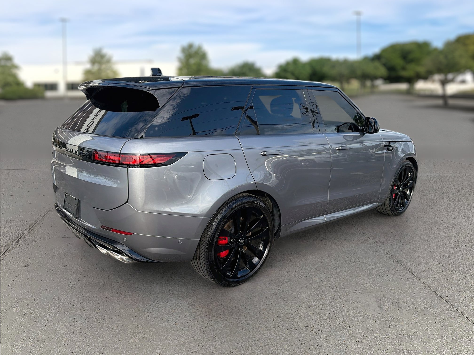 Used 2025 Land Rover Range Rover Sport Dynamic SE AWD/4WD image 7