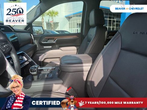 Used 2023 GMC Sierra 1500 Denali w/ Denali Reserve Package AWD/4WD image 8