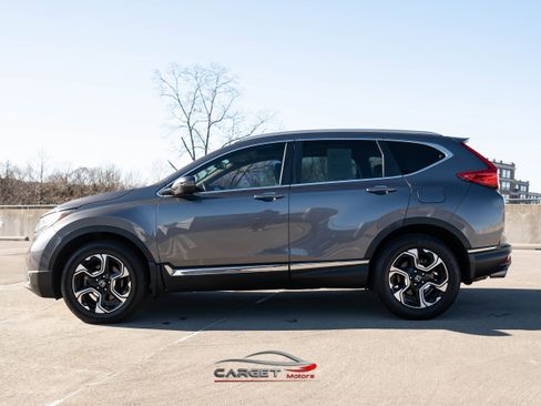 Used 2017 Honda CR-V Touring image 4