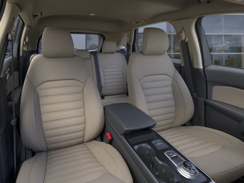 New 2024 Ford Edge SE image 10