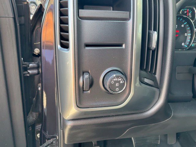 Used 2016 Chevrolet Silverado 1500 LT w/ All Star Edition RWD image 9
