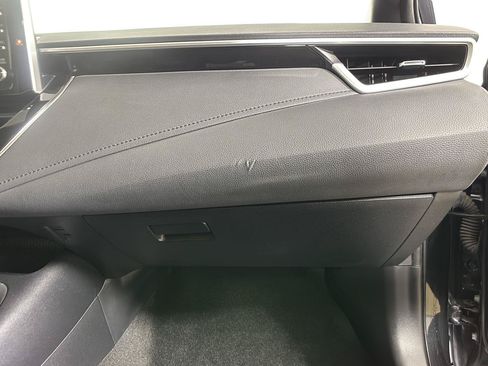 Used 2021 Toyota Corolla SE FWD image 50