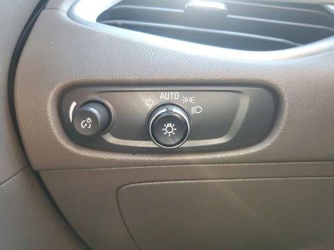 Used 2022 Chevrolet Malibu LT image 27