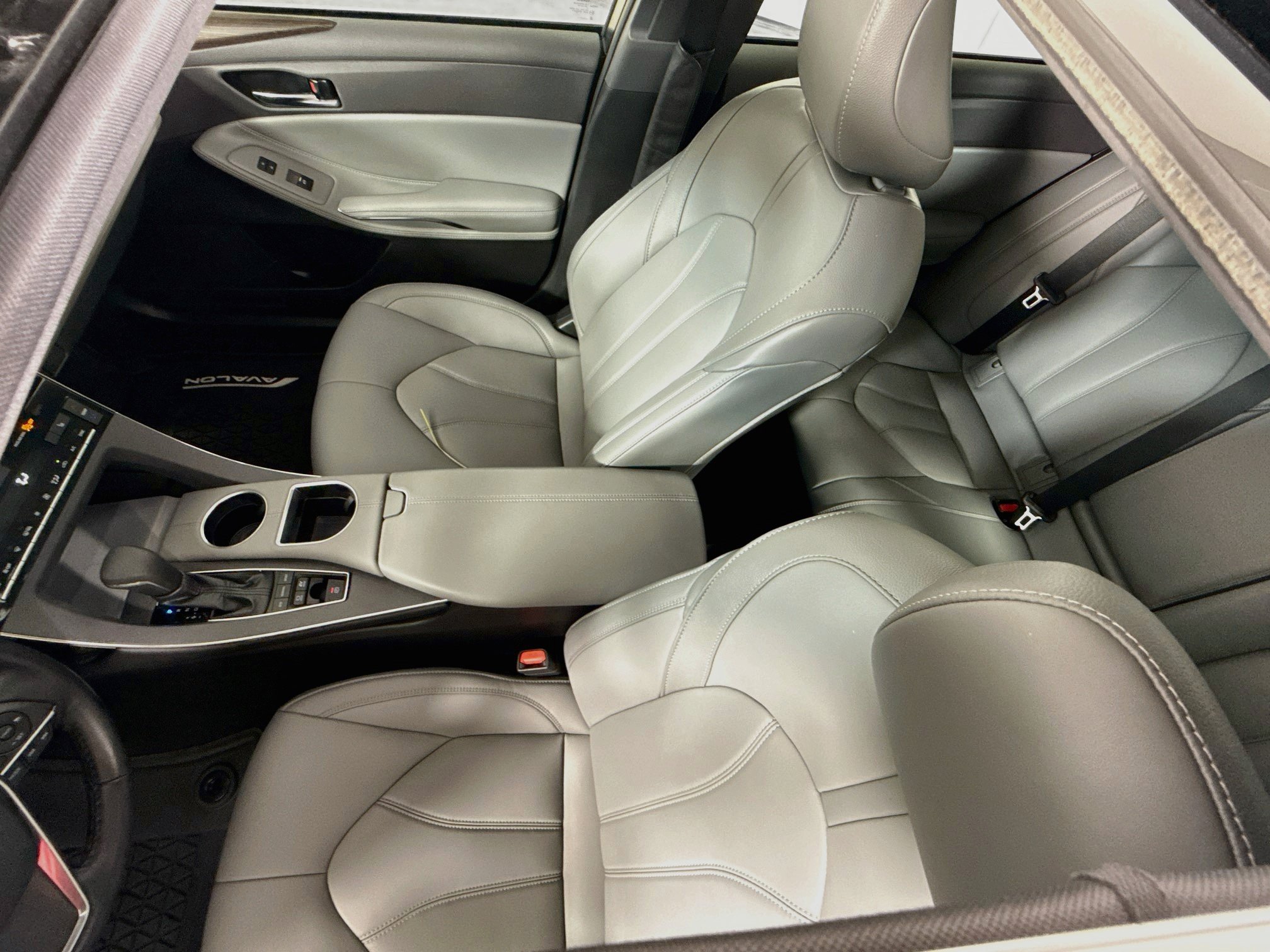Certified 2019 Toyota Avalon XLE w/ Moonroof Package FWD image 20