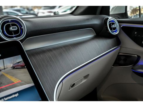 New 2026 Mercedes-Benz GLC 300 4MATIC image 17