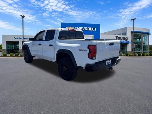 Used 2024 Chevrolet Colorado Trail Boss w/ Advanced Trailering Package AWD/4WD image 5
