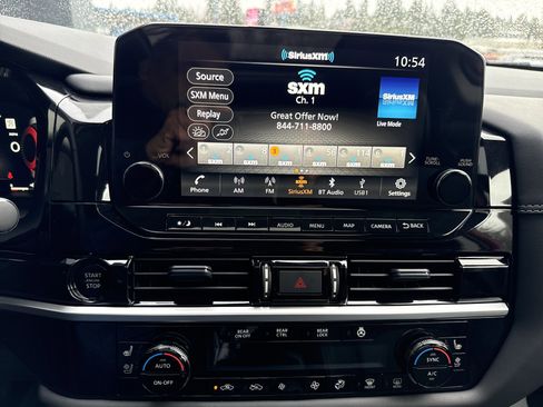 New 2025 Nissan Pathfinder Platinum image 28