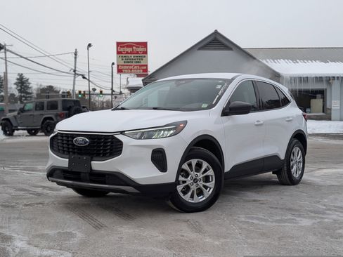 Used 2023 Ford Escape Active w/ Tech Pack #1 image 1