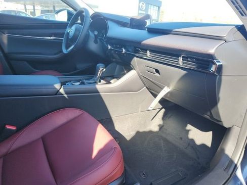 New 2026 MAZDA MAZDA3 Carbon image 24