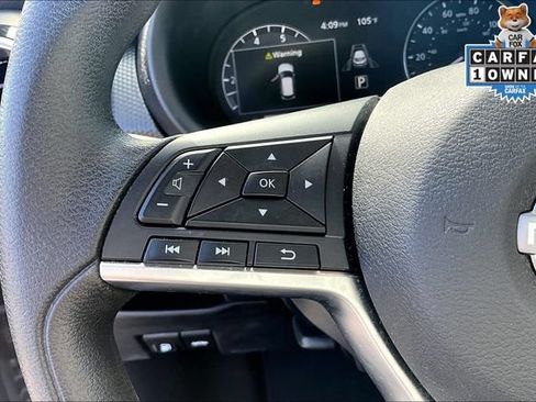 Used 2023 Nissan Kicks SV FWD image 18