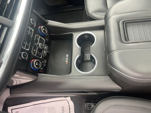 Used 2023 Chevrolet Tahoe Z71 w/ Z71 Off-Road Package image 25