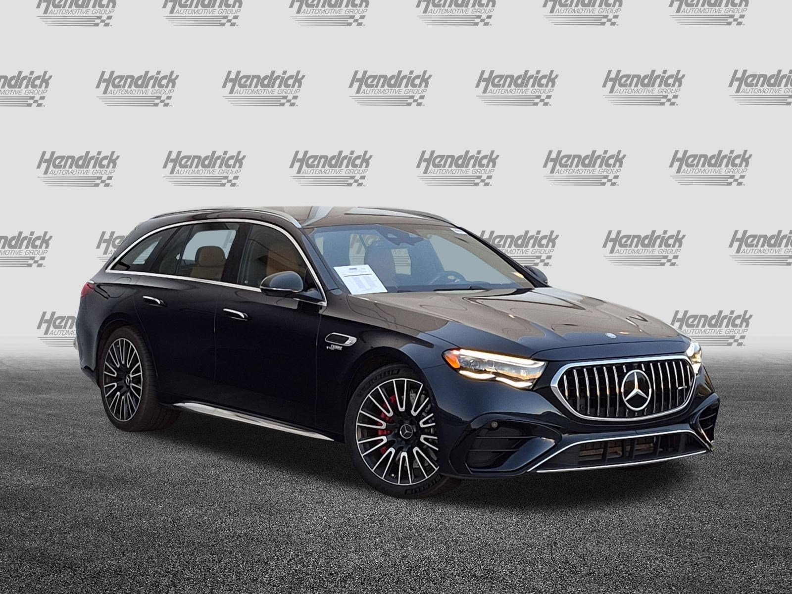 Used 2026 Mercedes-Benz E 53 AMG e 4MATIC Wagon image 2