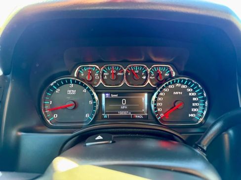 Used 2018 Chevrolet Tahoe Premier w/ RST Edition image 15