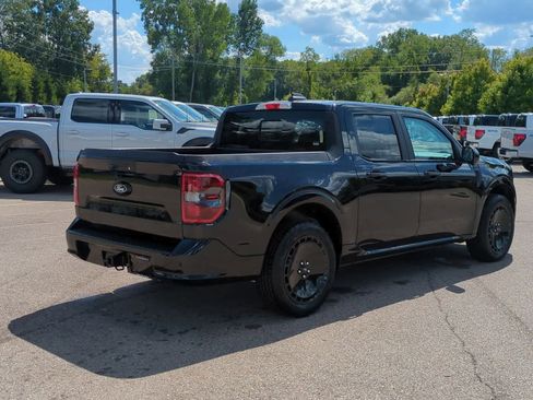 New 2025 Ford Maverick Lobo image 8