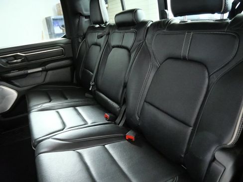 Used 2019 RAM 1500 Limited AWD/4WD image 18