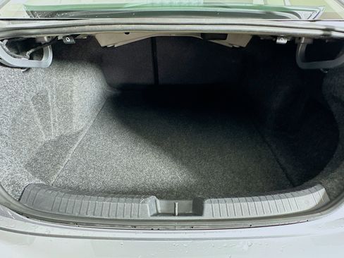 Used 2024 Volkswagen Jetta SE image 27