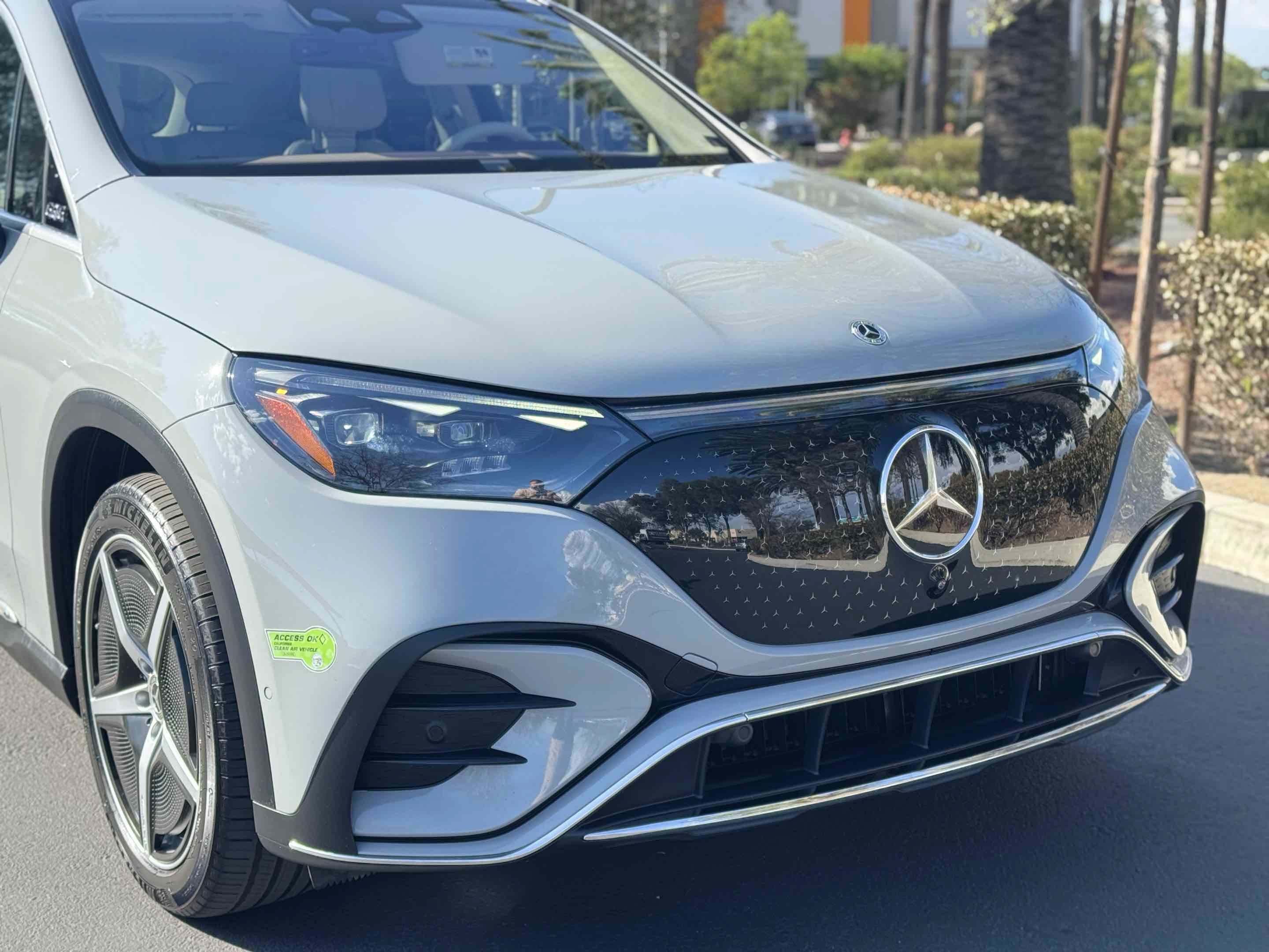 Used 2023 Mercedes-Benz EQE 500 4MATIC SUV image 17