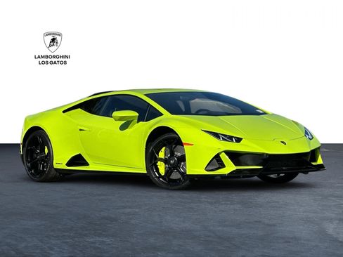 Used 2020 Lamborghini Huracan EVO image 1