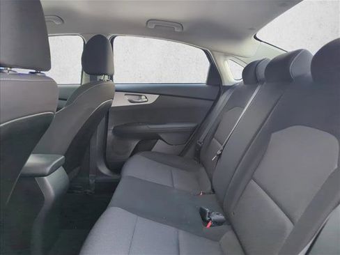 Used 2022 Kia Forte LXS image 14