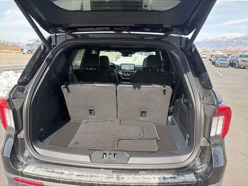 New 2026 Ford Explorer ST w/ Sun And Sound Package image 33