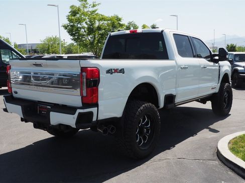 Used 2024 Ford F350 Platinum image 5