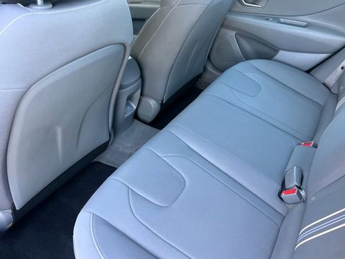 Used 2025 Hyundai Elantra Sport w/ Cargo Package FWD image 14