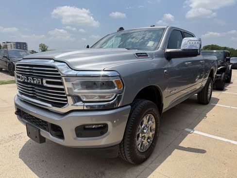 Used 2024 RAM 2500 Laramie AWD/4WD image 1