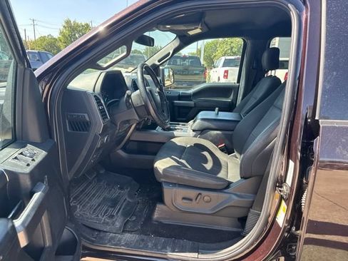 Used 2019 Ford F150 XLT w/ Equipment Group 302A Luxury AWD/4WD image 10