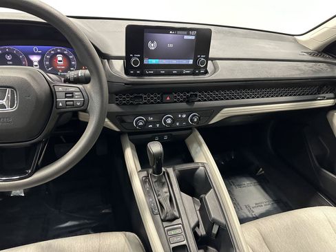 Certified 2023 Honda Accord LX image 18