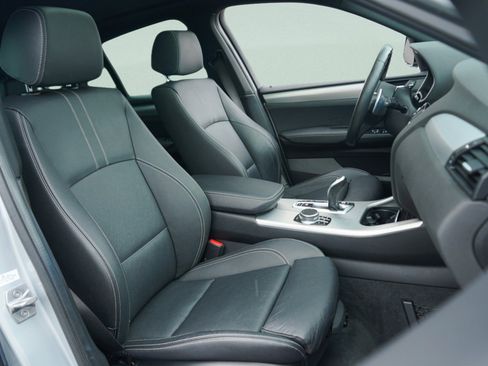 Used 2018 BMW X4 M40i image 67