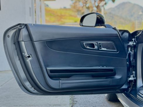 Used 2018 Mercedes-Benz AMG GT R image 47