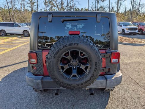 Used 2012 Jeep Wrangler Sport image 5