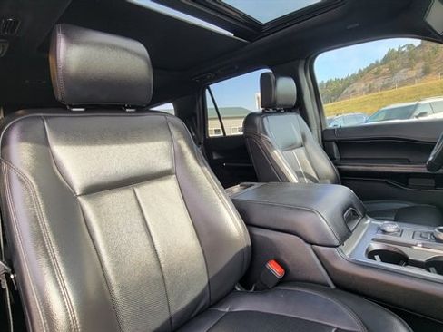 Used 2020 Ford Expedition XLT w/ Equipment Group 202A image 39