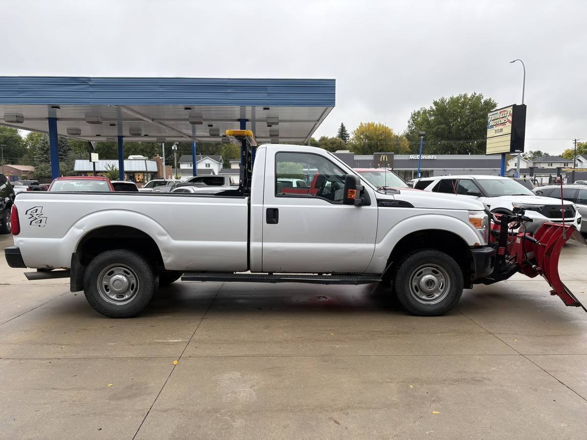 Used 2011 Ford F250 XL w/ PWR Equipment Group AWD/4WD image 5